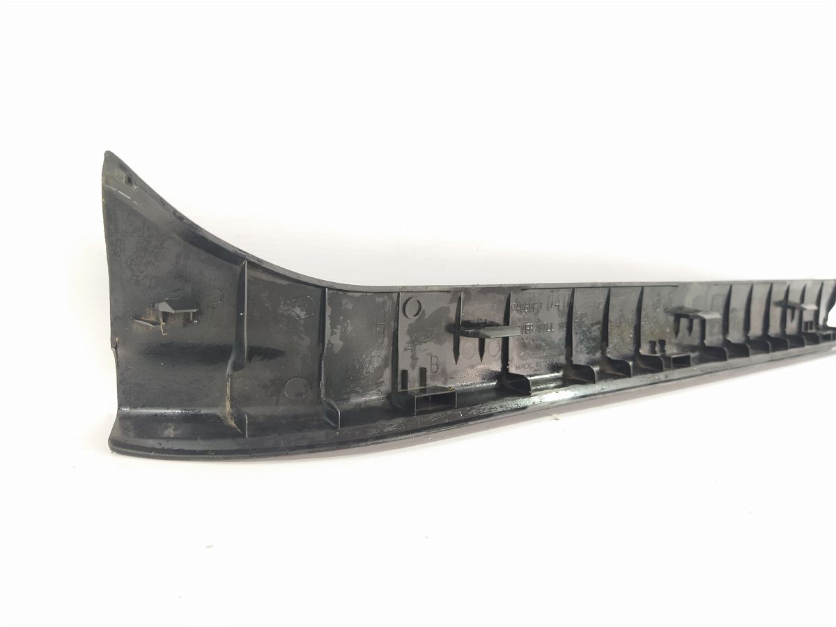 Forester Накладка порога передня права Subaru Forester 2014-2018 94060FJ040VH Subaru Forester 5