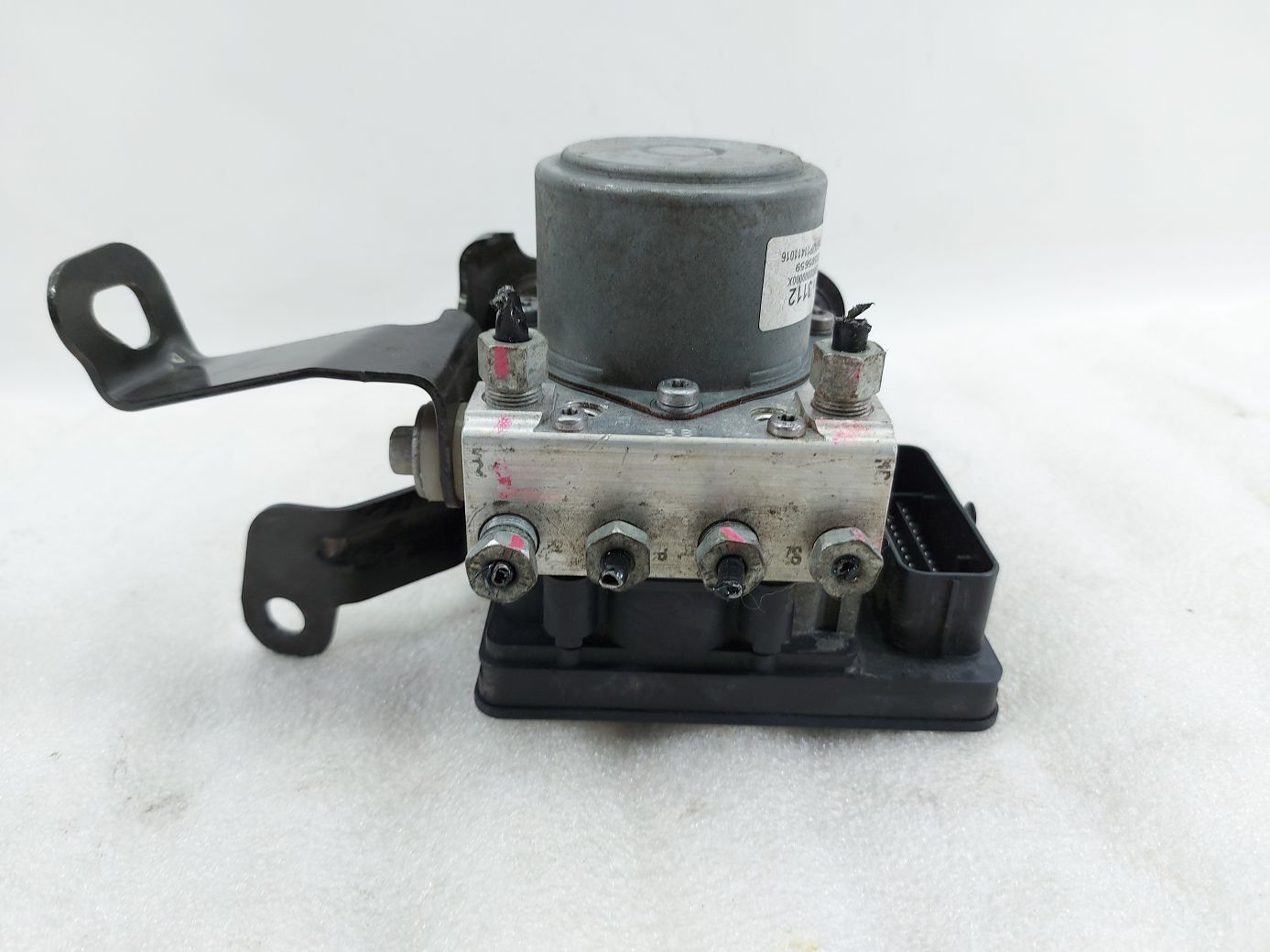 Regal. Блок ABS Buick Regal 2014-2017 23383118 Buick Regal