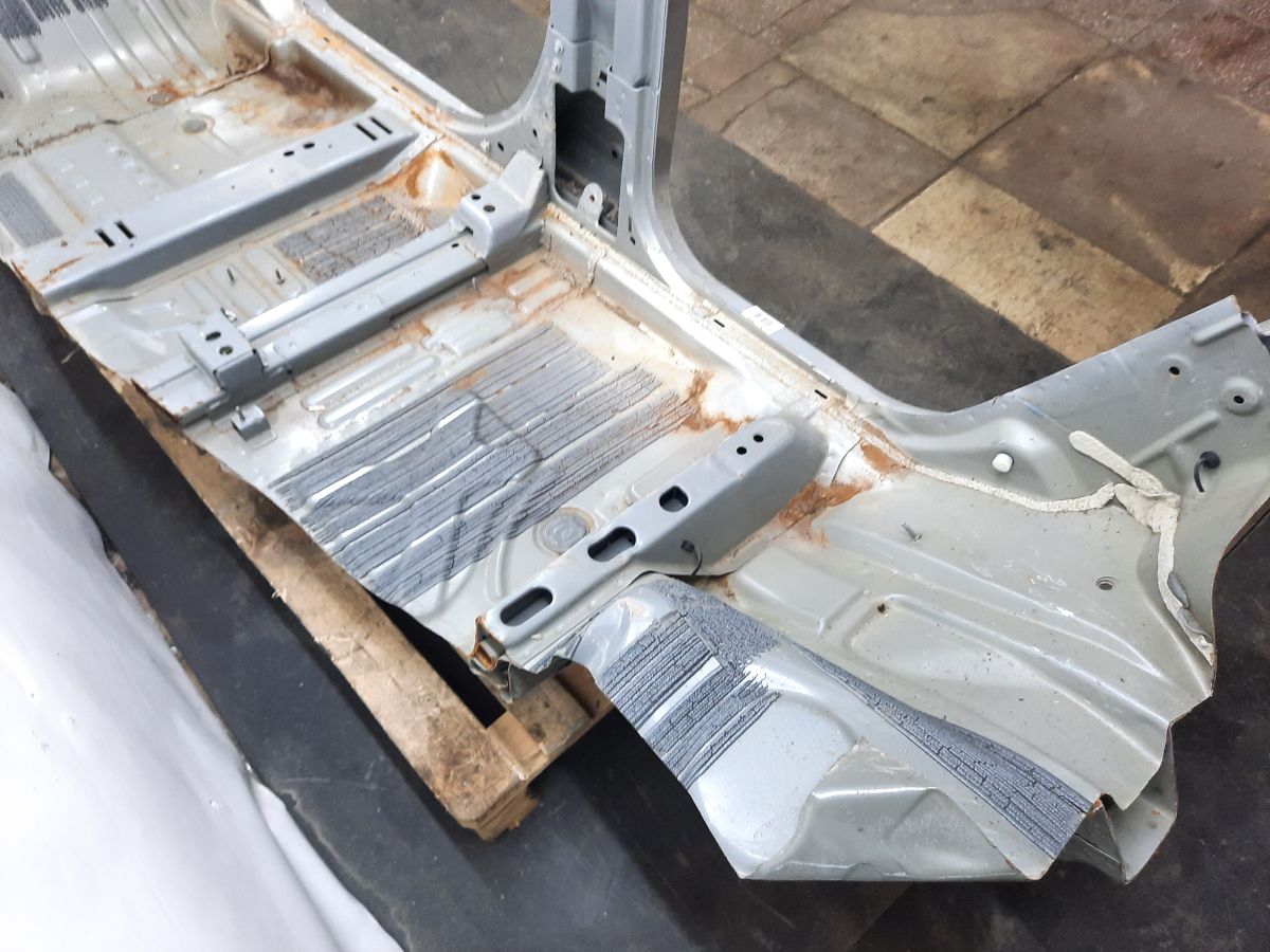 Equinox Стойка центральная правая (металл) Chevrolet Equinox 2010-2017 23466072 Chevrolet Equinox 10