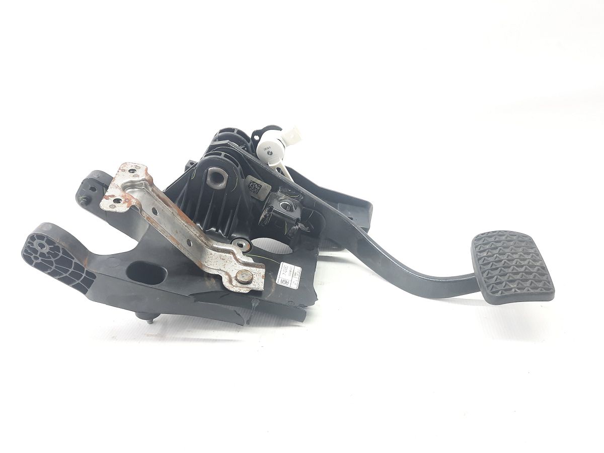 Trax Педаль гальма Chevrolet Trax 2017 84090726 Chevrolet Trax 2