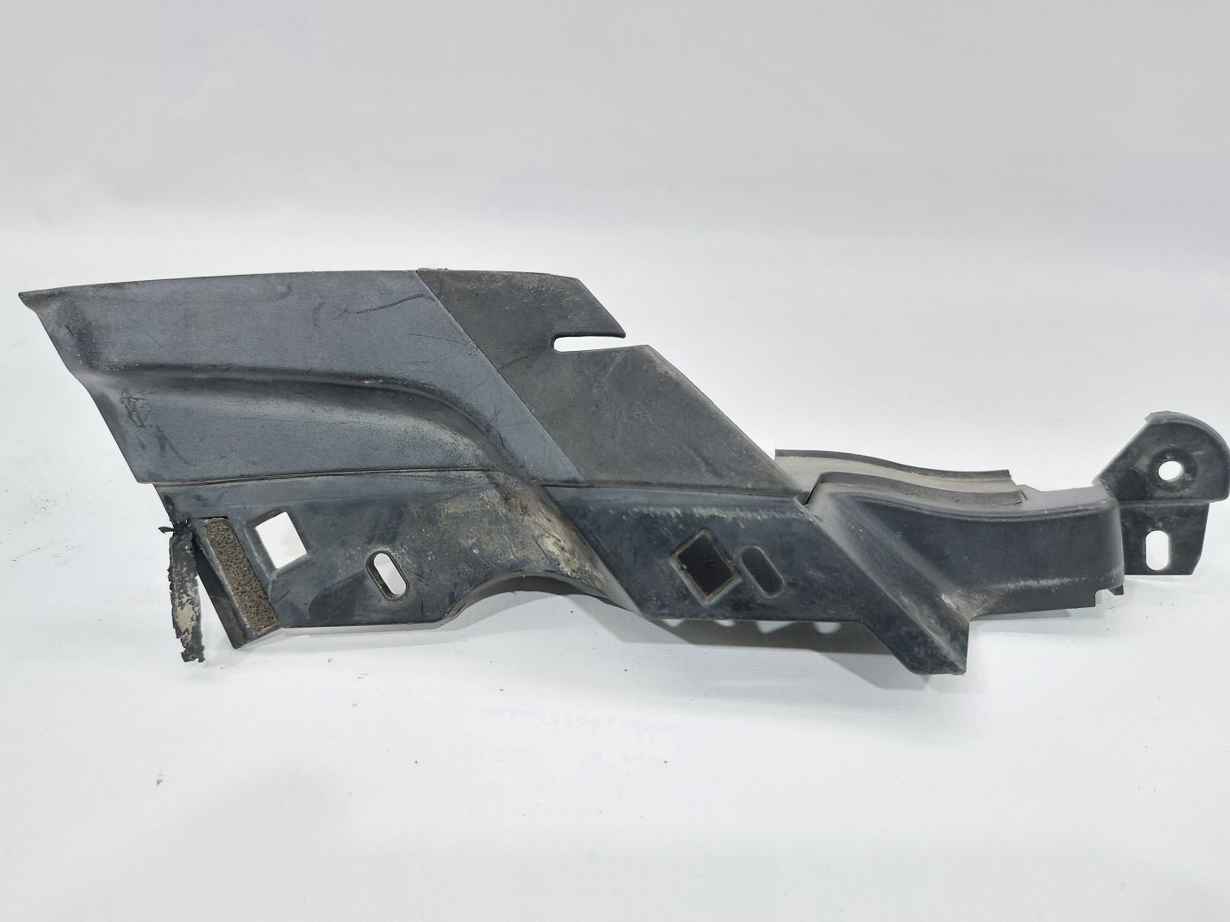 Insight Накладка воздуховода под лобовое стекло правая Honda Insight 2010-2011 74222TM8A00 Honda Insight 9