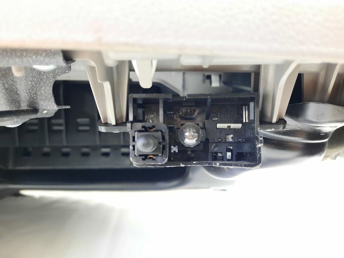 Insight Торпеда Honda Insight 2010 77103TM8A00ZA Honda Insight 7