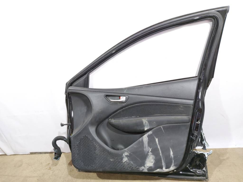 Dart Дверь передняя правая Dodge Dart 2013-2019 68158724AD Dodge Dart 8