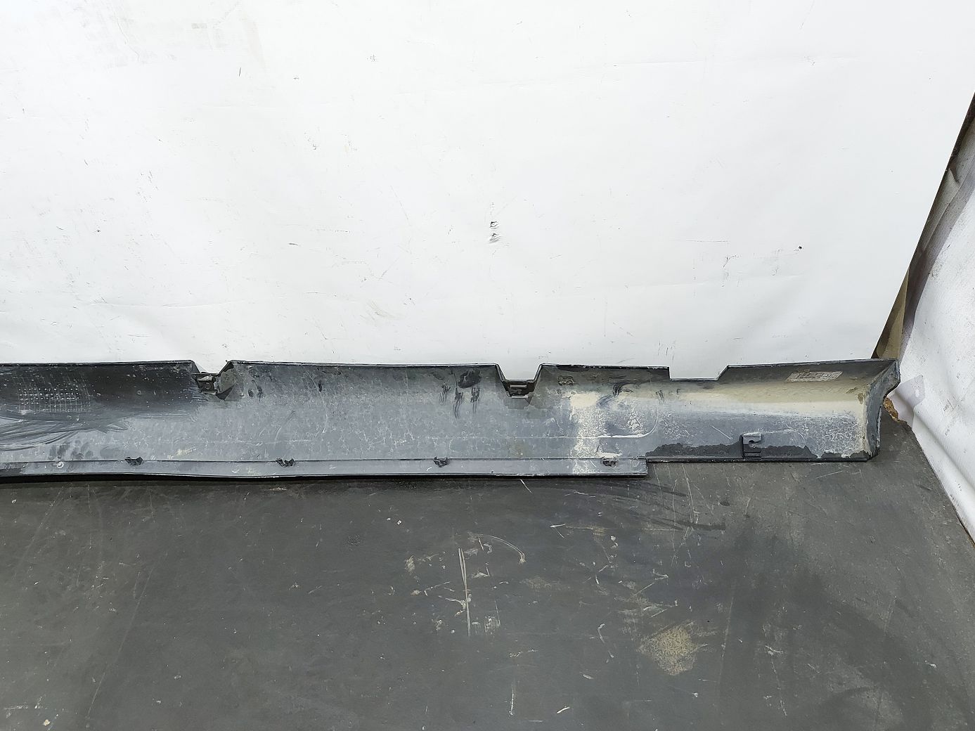 Charger Порог правий (пластик) Dodge Charger 2011-2021 1LP86TZZAG Dodge Charger 8