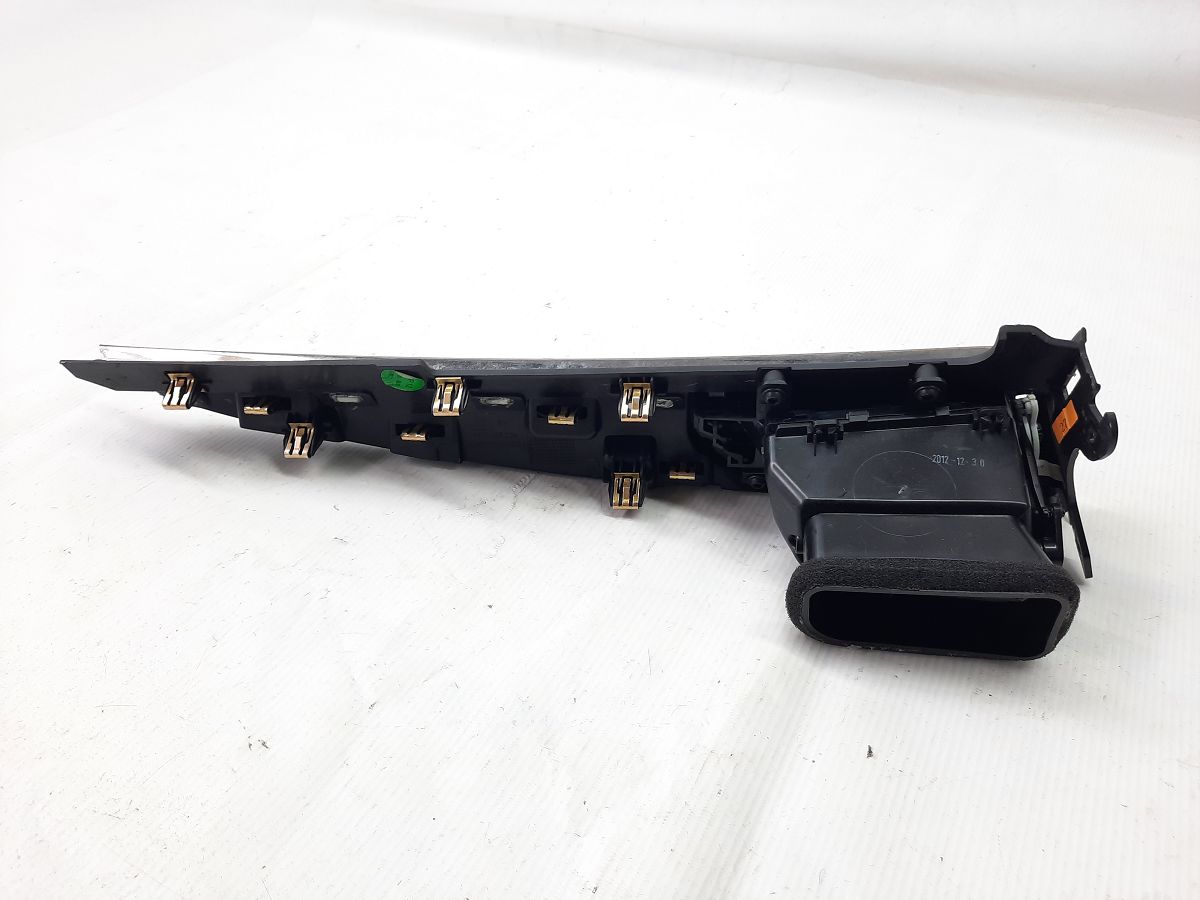 Ats Молдинг торпеди центральний правий Cadillac ATS 2013-2018 20886799 Cadillac ATS 4