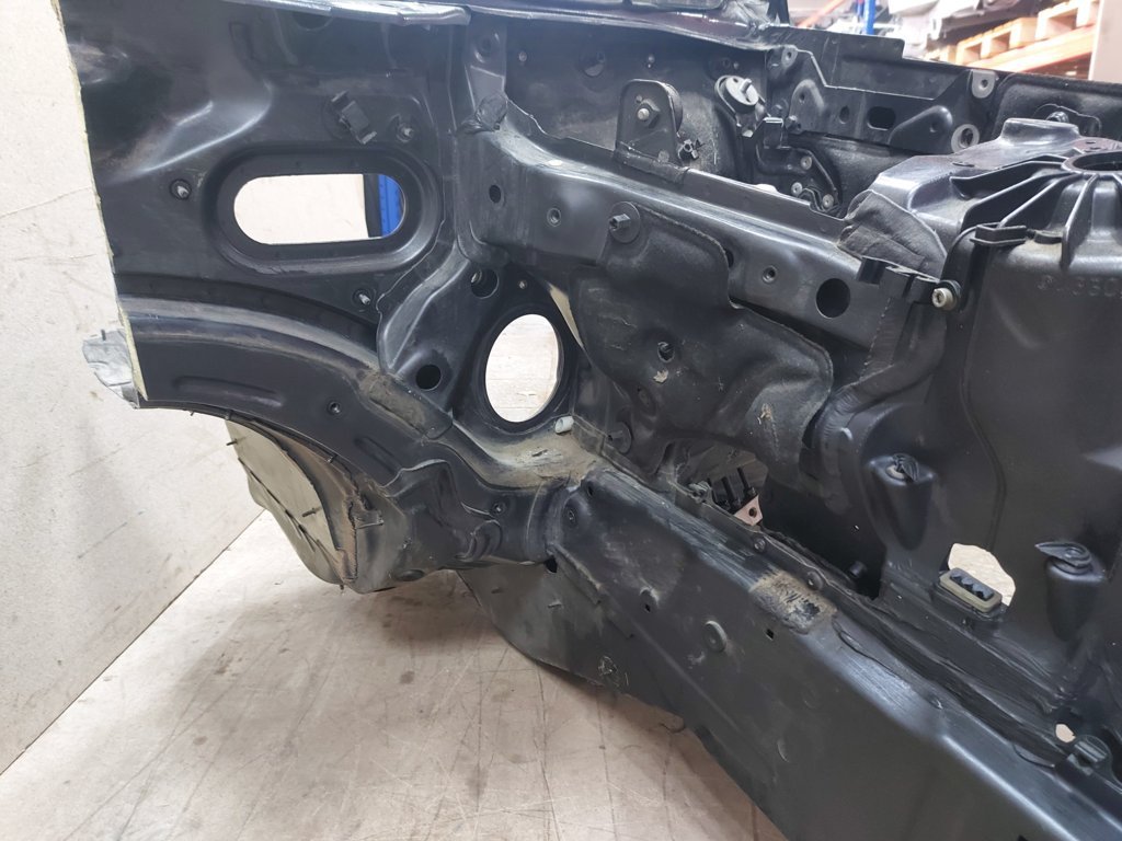 7 series Чверть передня ліва BMW 7 2012 41107204049 BMW 7 9