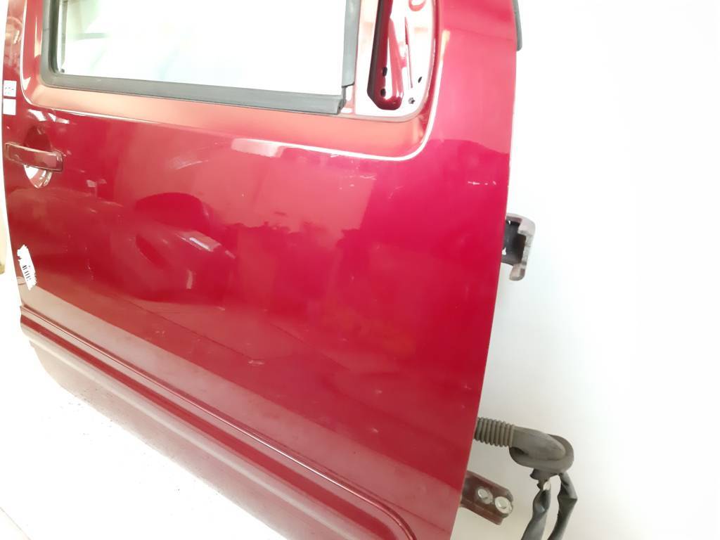 Pathfinder Двері передні права голі Nissan Pathfinder 2007-2011 HMA00EA0AA Nissan Pathfinder 2