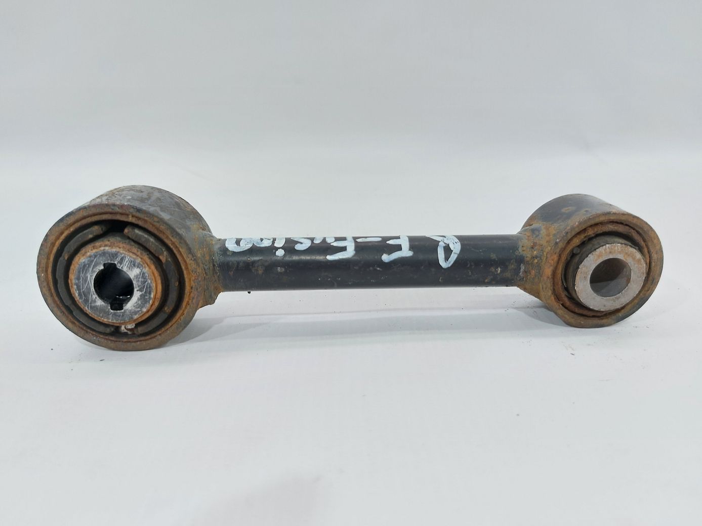 Fusion Рычаг задний левый/правый (вертикальная тяга) Ford Fusion 2014-2020 DG9Z5A972B Ford Fusion 2