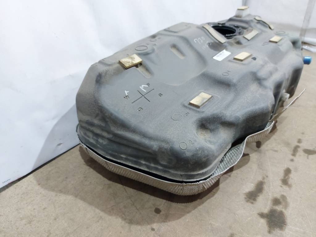 Dart Топливный бак Dodge Dart 2013-2019 68166587AD Dodge Dart 18