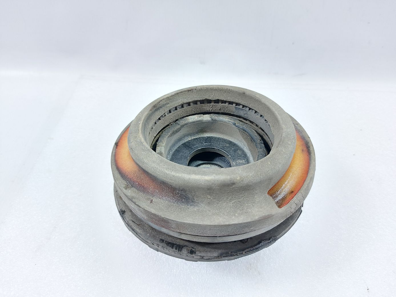 200 limited Опора (подушка) амортизатора переднього правого Chrysler 200 Limited 2015-2017 68245324AC Chrysler 200 Limited 2