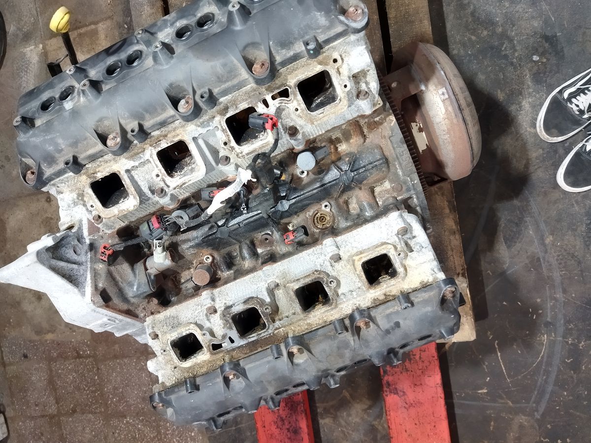 Charger Двигун (голий) Dodge Charger 2013-2016 68450911AA Dodge Charger 14