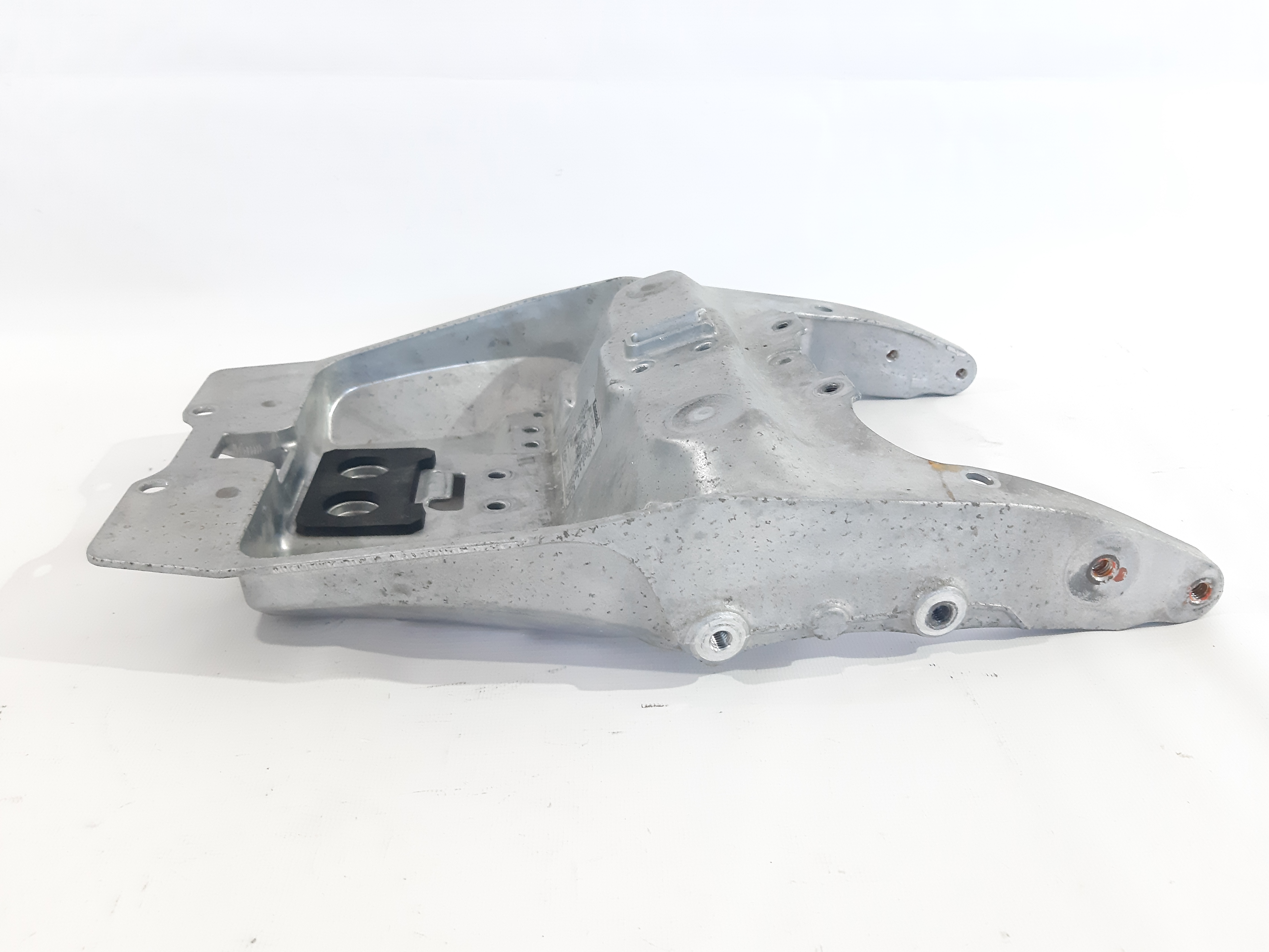 Zx-1000 Підрамник задній Kawasaki ZX-1000 2011-2013 321600635 Kawasaki ZX-1000 3
