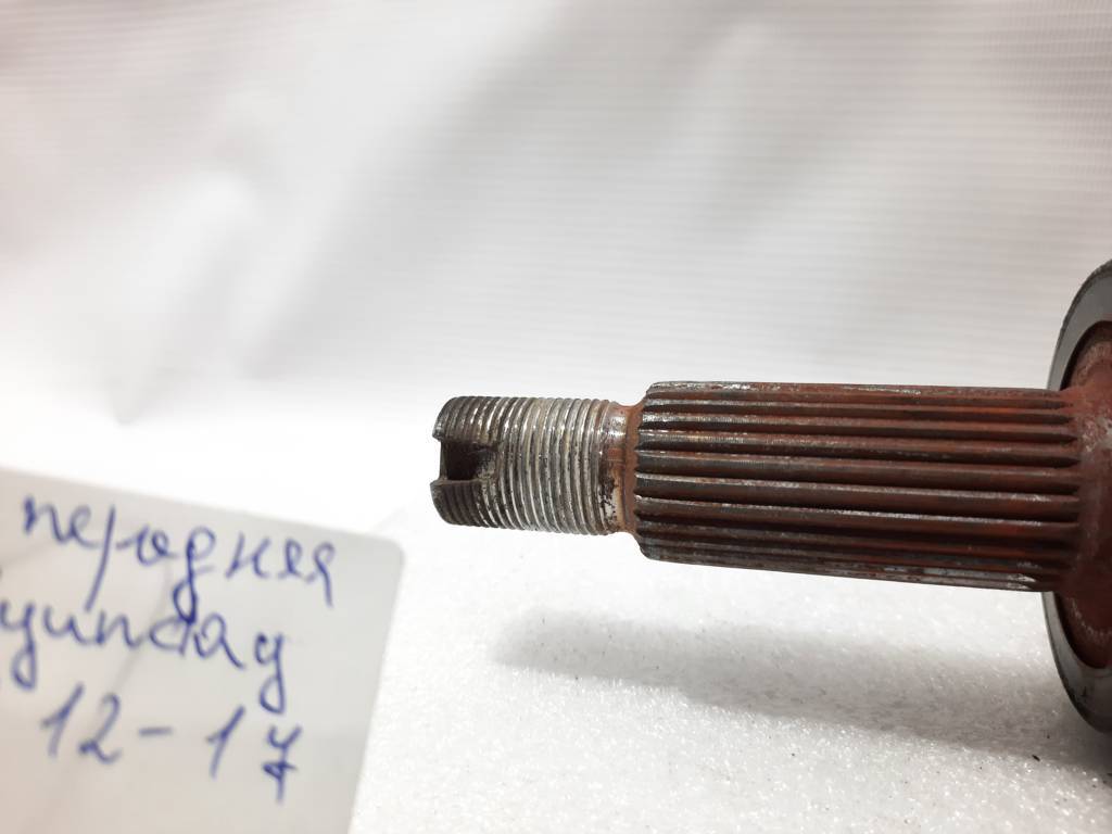 Veloster Напіввісь передня ліва Hyundai Veloster 2012-2017 495002V200 Hyundai Veloster 3