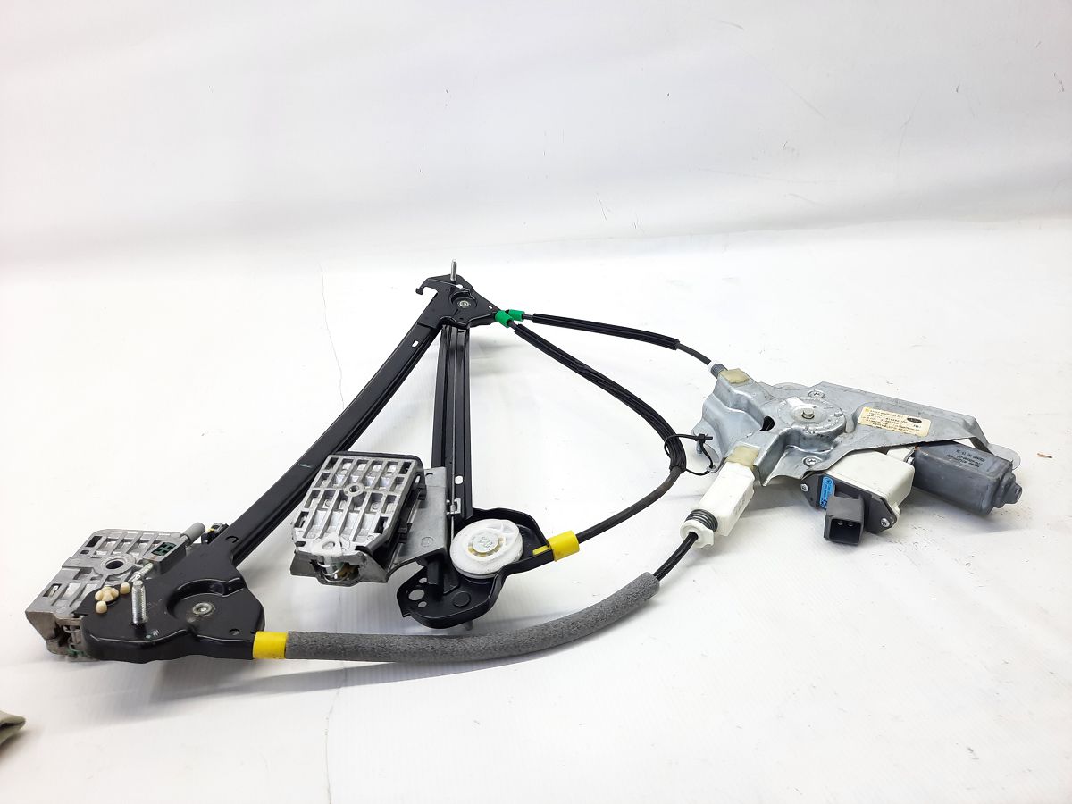 Mustang Стеклоподъёмник двери передней правой Ford Mustang 2010-2014 AR3Z6323208A Ford Mustang 8