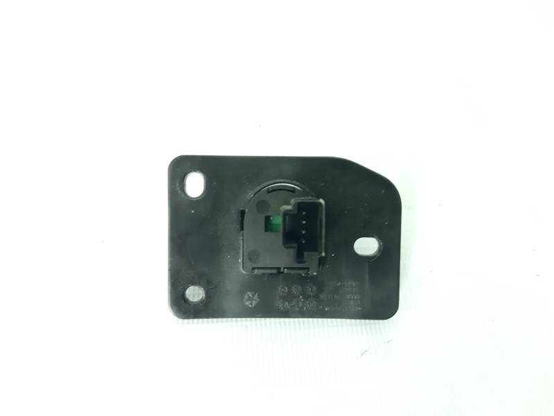 Dart Кнопка открытия багажника (электро) Dodge Dart 2012-2016 68141864AA Dodge Dart 5