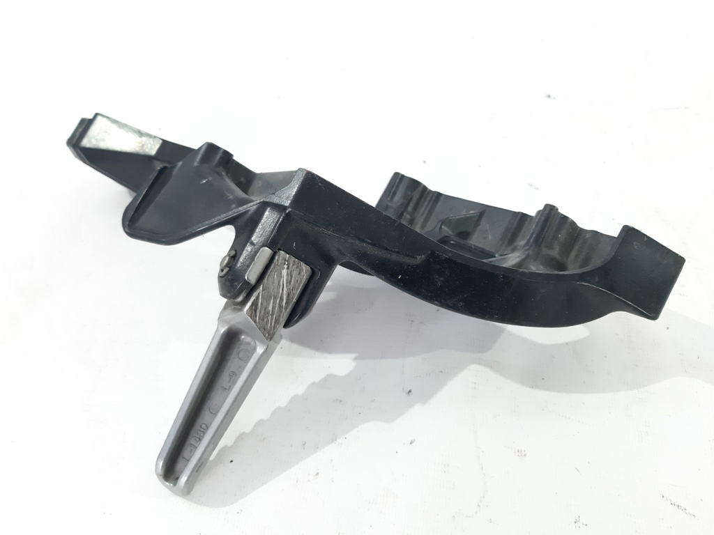Gtr-1400 Подножка задняя левая Kawasaki GTR-1400 2010 340281480 Kawasaki GTR-1400 3