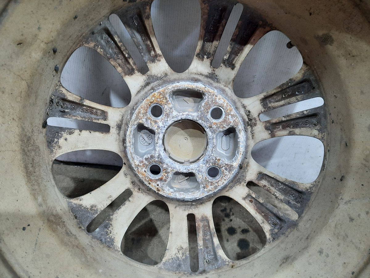 Insight Колісний диск R15 Honda Insight 2010-2011 42700TM8A81 Honda Insight 6