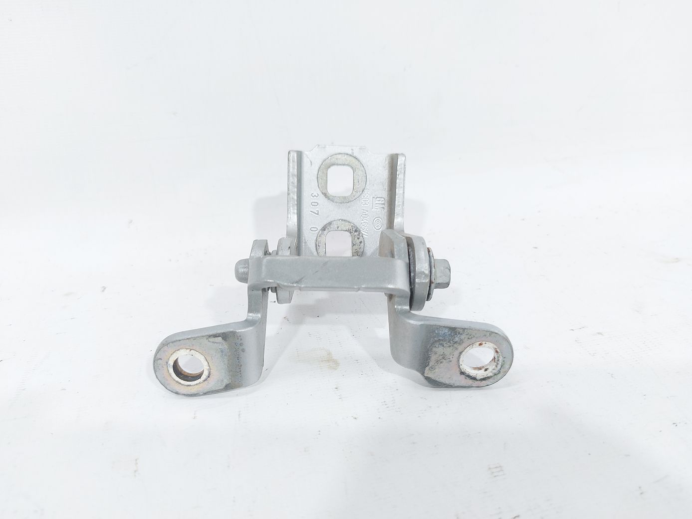 Regal Петля дверей задньої правої верхня Buick Regal 2011-2017 13281823 Buick Regal 5