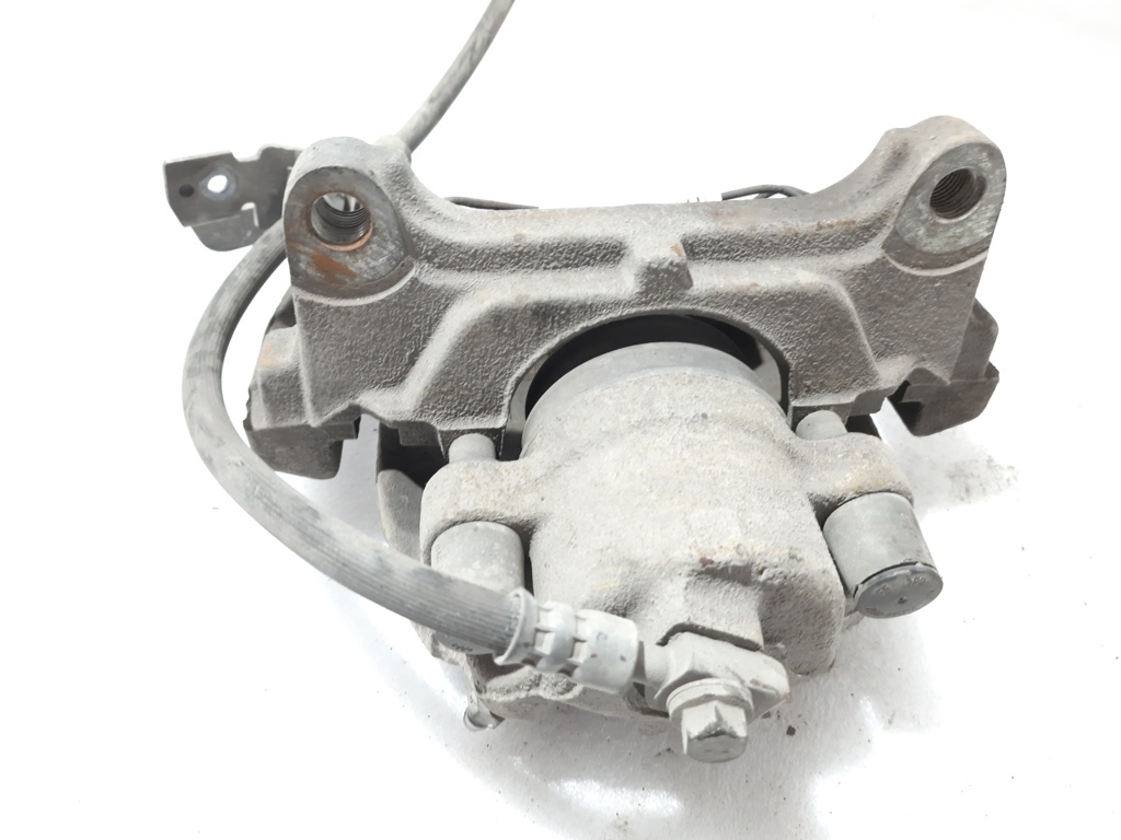 Passat s Супорт гальмівний передній правий Volkswagen Passat S 2009-2018 5N0615124 Volkswagen Passat S 4 Passat s Супорт гальмівний передній правий Volkswagen Passat S 2009-2018 5N0615124 Volkswagen Passat S 4