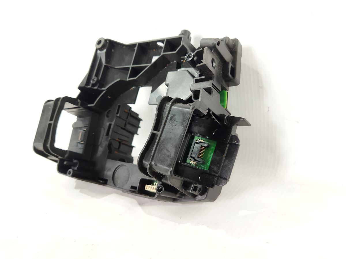 Fusion Корпус подрулевого переключателя Ford Fusion 2013-2016 DG9T14B522 Ford Fusion 3