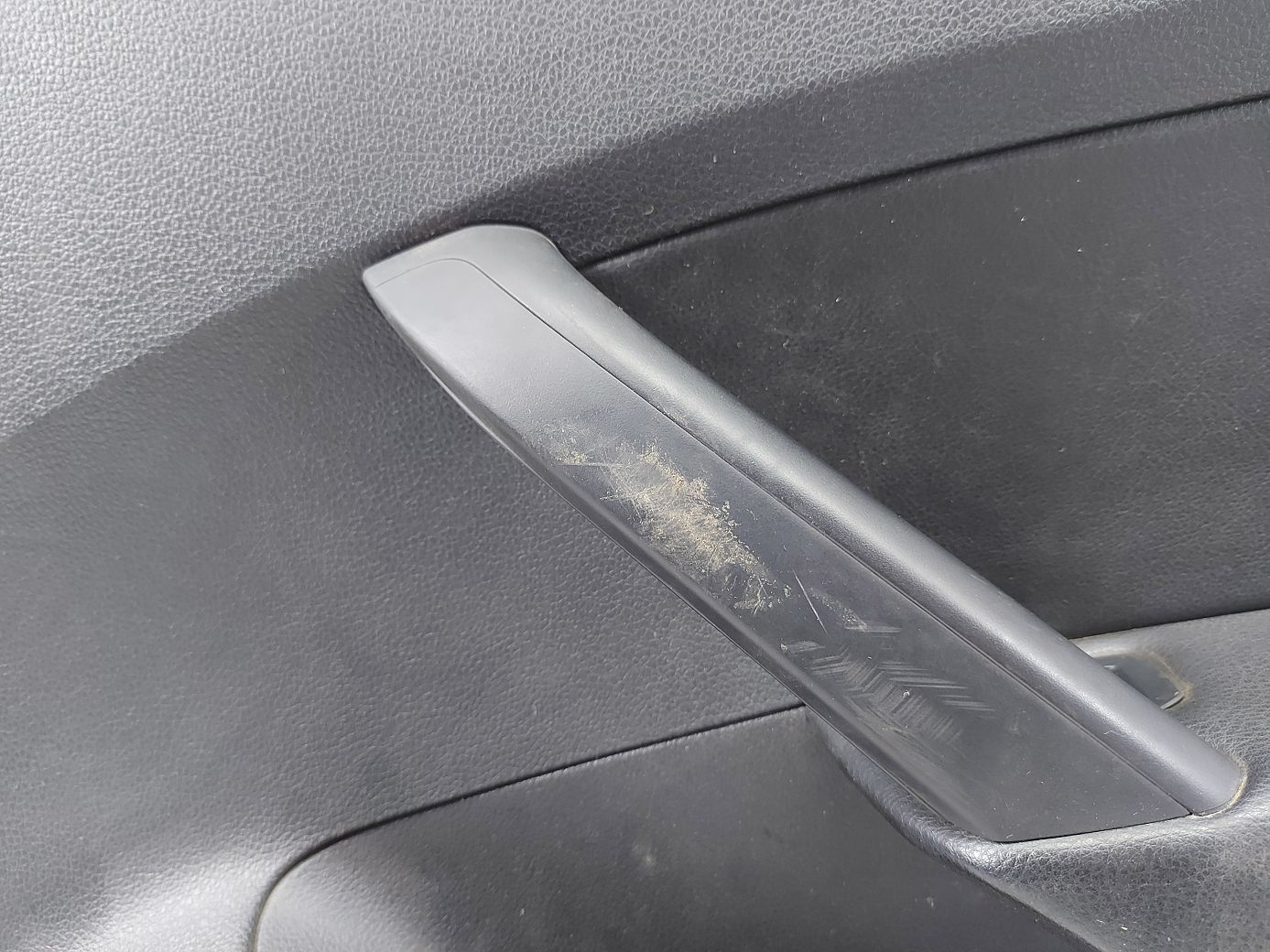 Passat s Карта дверей задньої правої (чорна, шкіра) Volkswagen Passat S 2012-2019 561867212GOUR Volkswagen Passat S 3