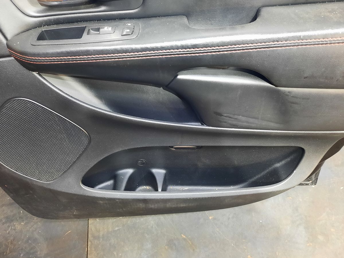 Grand caravan Дверь передняя правая Dodge Grand Caravan 2011-2020 4894916AH Dodge Grand Caravan 11