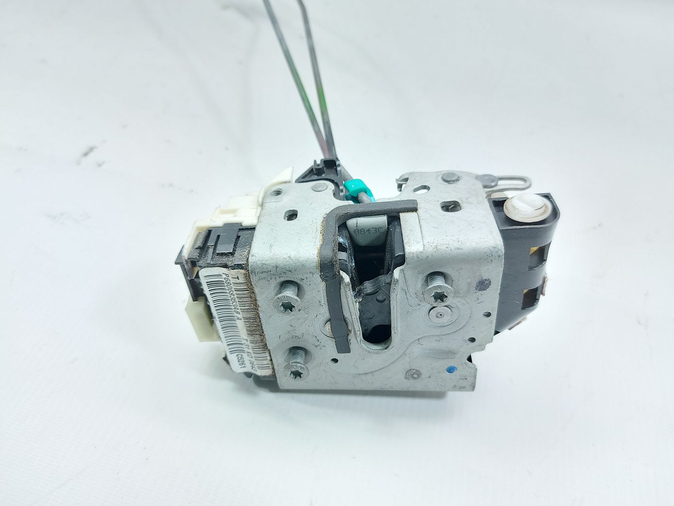 Compass. Замок двери задней левой Jeep Compass 2011-2017 68068353AC Jeep Compass