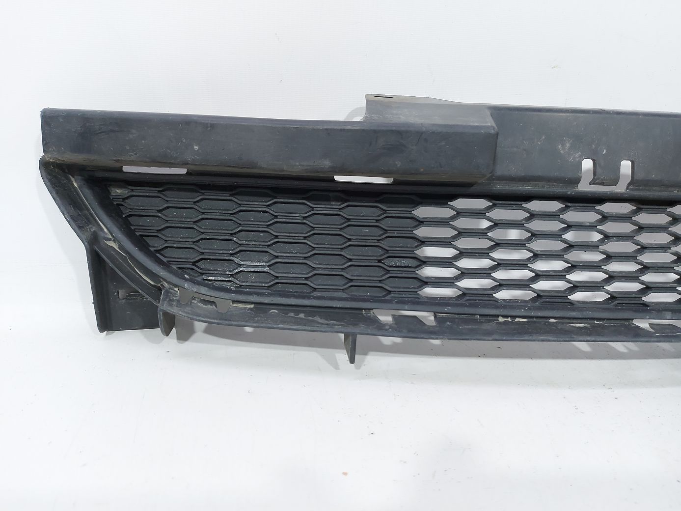 Charger Решетка радиатора нижняя Dodge Charger 2011-2014 68092605AA Dodge Charger 2