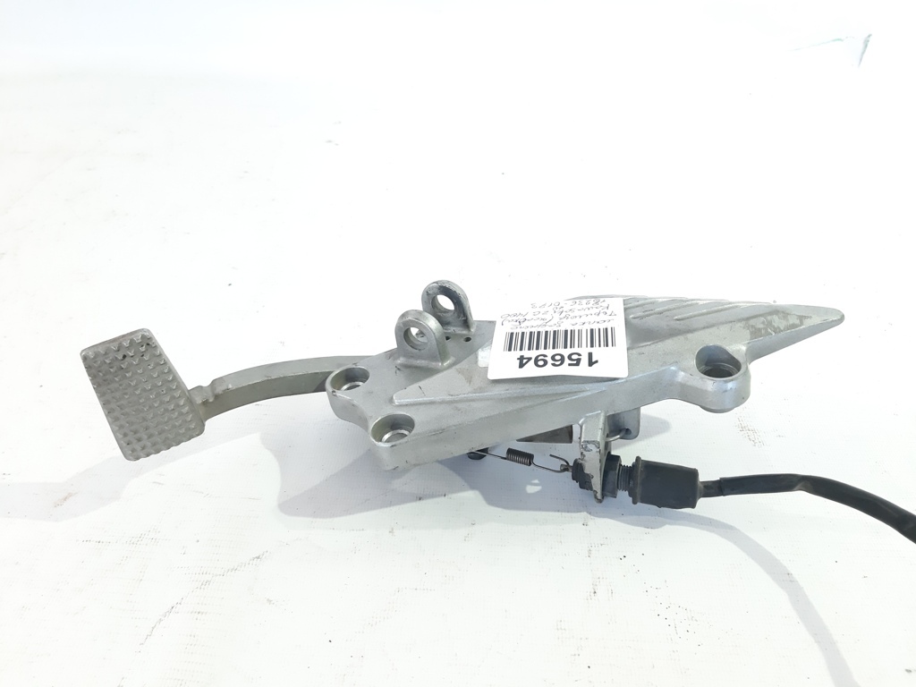 Gtr-1400 Лапка заднего тормоза (жабка) Kawasaki GTR-1400 2010 132360173 Kawasaki GTR-1400 2