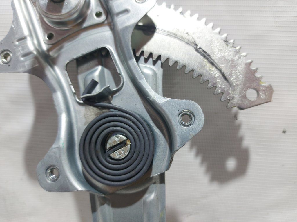 Versa Стеклоподъемник двери передней правой Nissan Versa 2012-2019 807201HL0A Nissan Versa 3 Versa Стеклоподъемник двери передней правой Nissan Versa 2012-2019 807201HL0A Nissan Versa 3