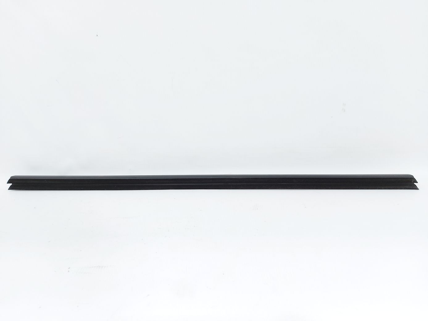 Journey Уплотнитель стекла внутренний двери передней правой Dodge Journey 2011-2020 5076874AC Dodge Journey 8