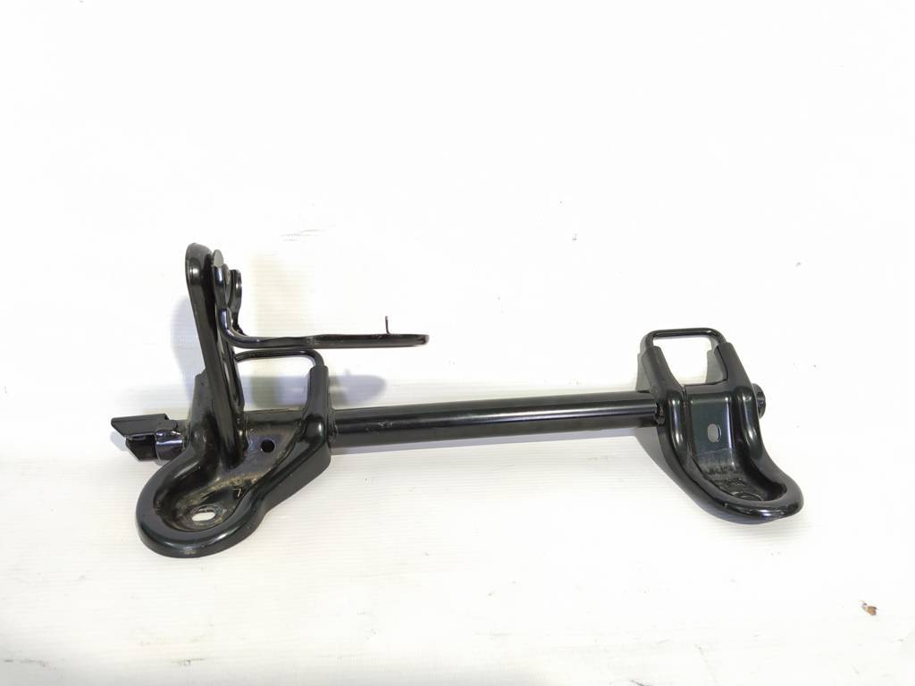 Camry Крепление спинки заднего ряда сидений левое Toyota Camry 2015-2017 7370606050 Toyota Camry 5