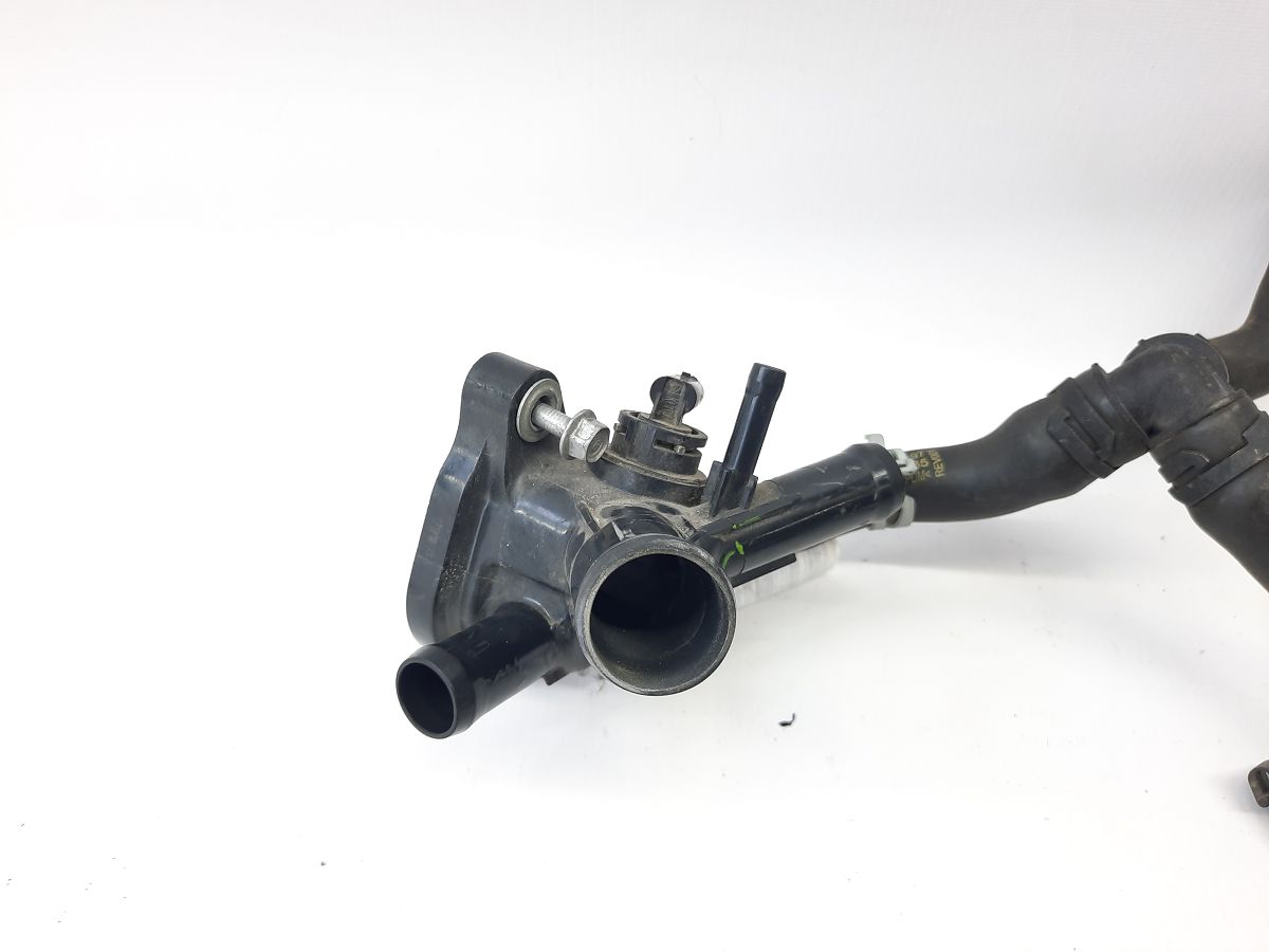 Cruze Трійник системи охолодження Chevrolet Cruze 2016-2021 12707589 Chevrolet Cruze 2