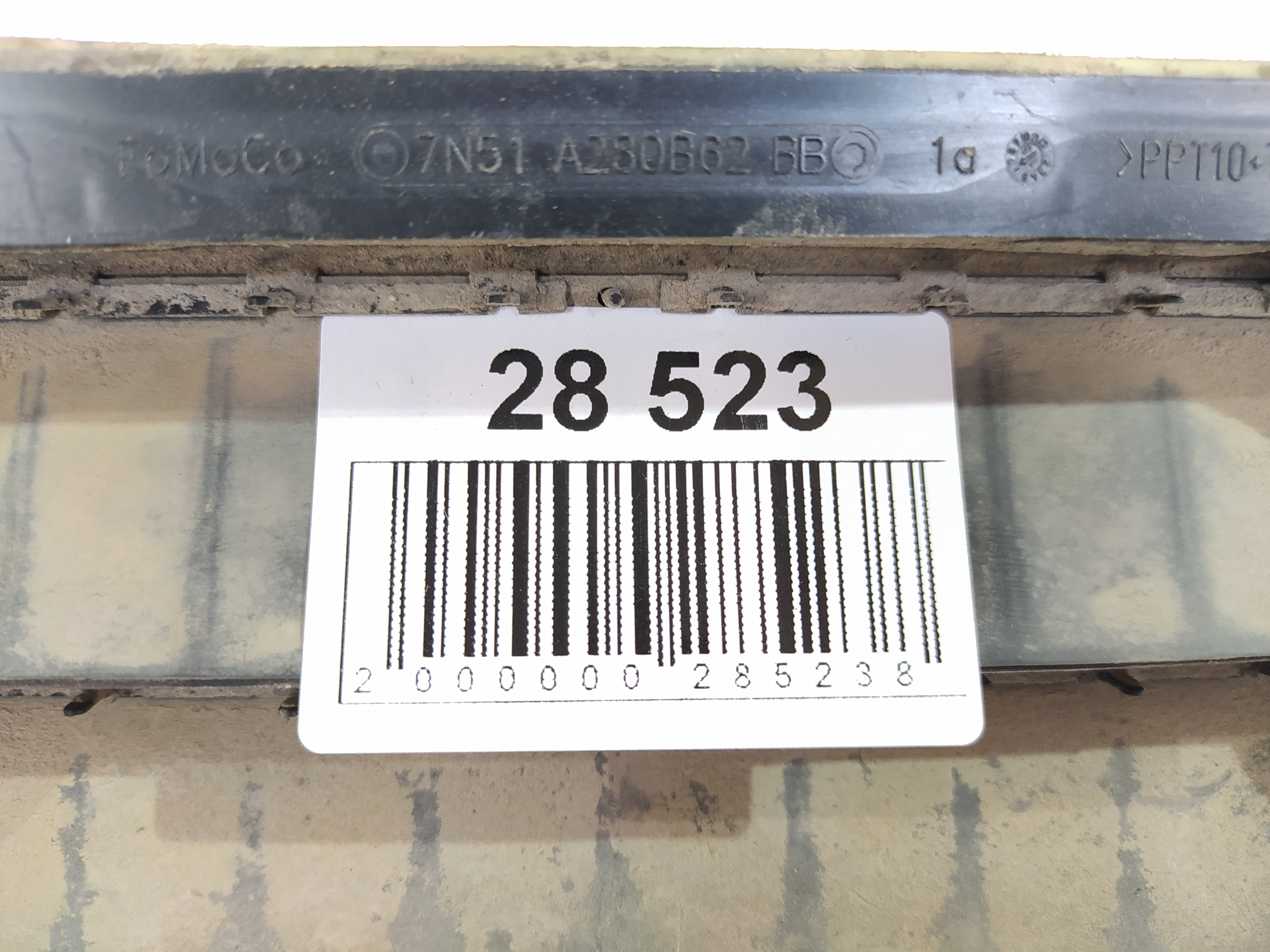 C-max Вентиляционная решётка четверти задней правая Ford C-Max 2013-2018 7N5Z582B62D Ford C-Max 3