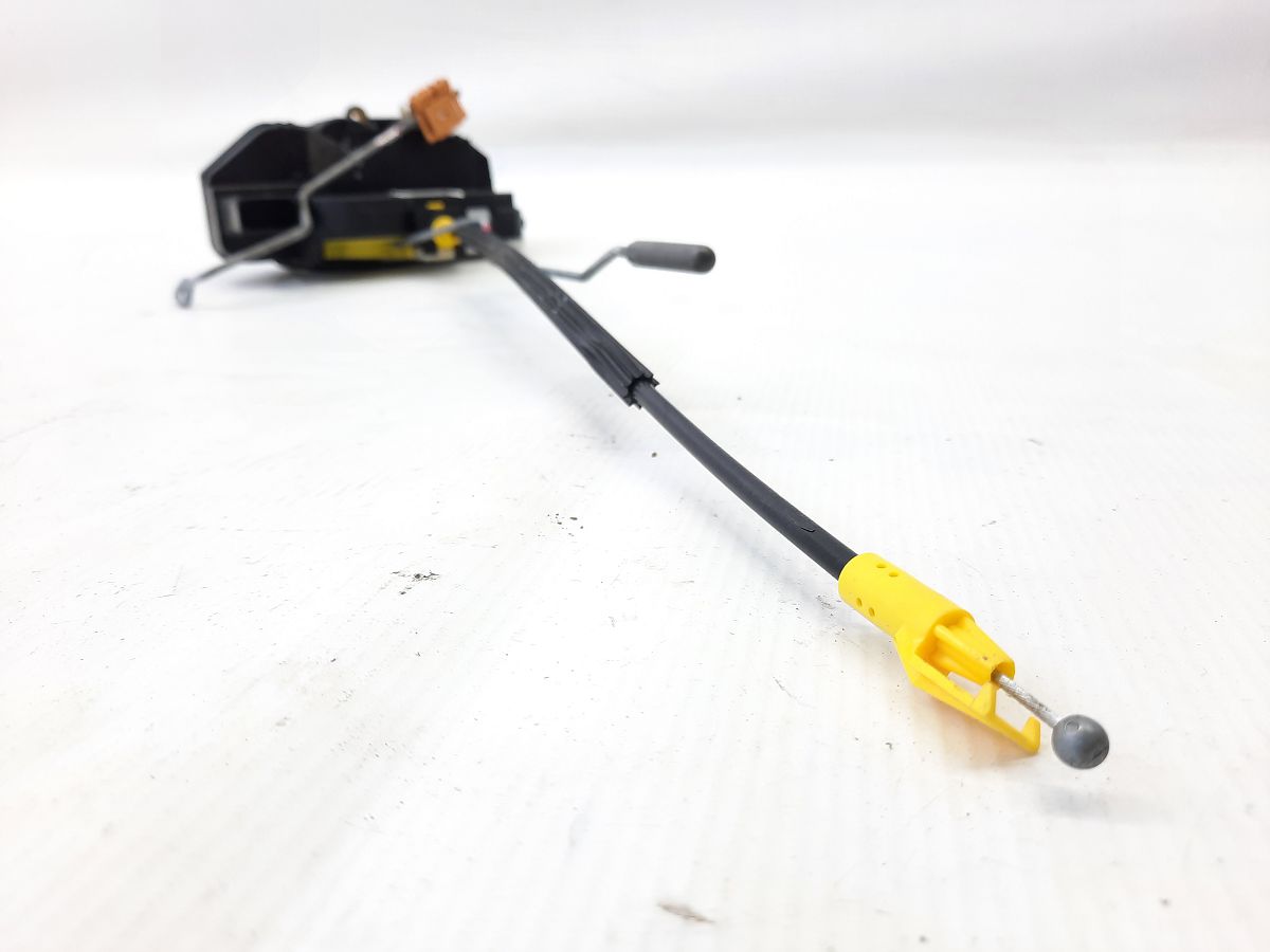 Malibu Замок двері передньої лівої Chevrolet Malibu 2013-2016 13579522 Chevrolet Malibu 17