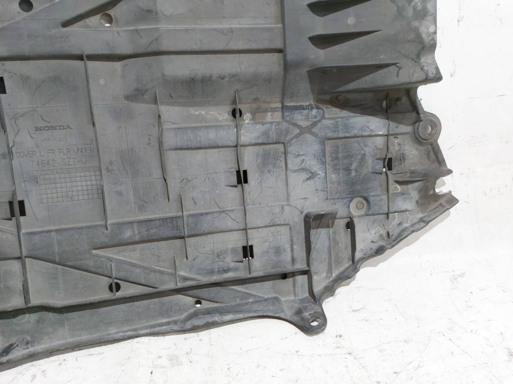Cr-z Защита днища левая Honda CR-Z 2011-2016 74642SZTG00 Honda CR-Z 5