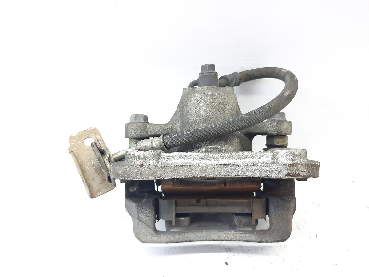 Cadenza. Суппорт задний правый Kia CADENZA 2014-2016 583113RA60 Kia CADENZA