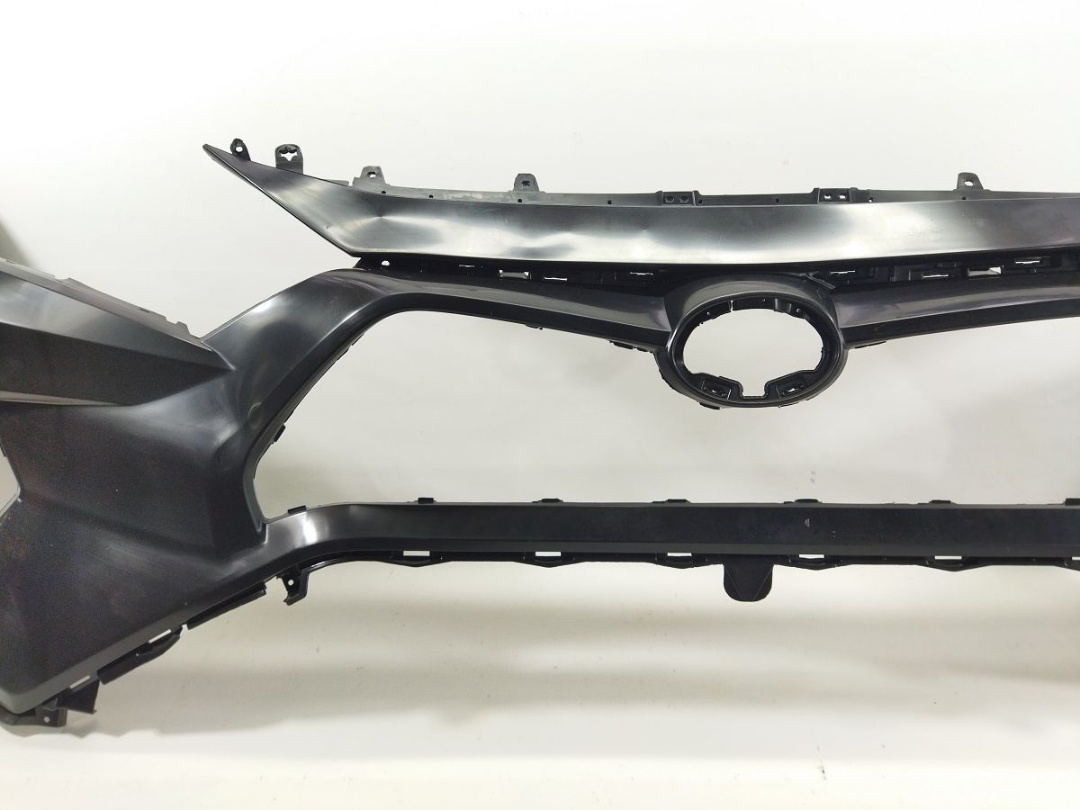 Товары с дефектами Бампер передний (дефект креплений) Toyota RAV-4 2018-2021 521190R919 Toyota RAV-4 6