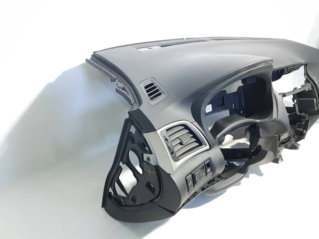 Sentra Торпеда Nissan Sentra 2013-2019 682003SG0A Nissan Sentra 15