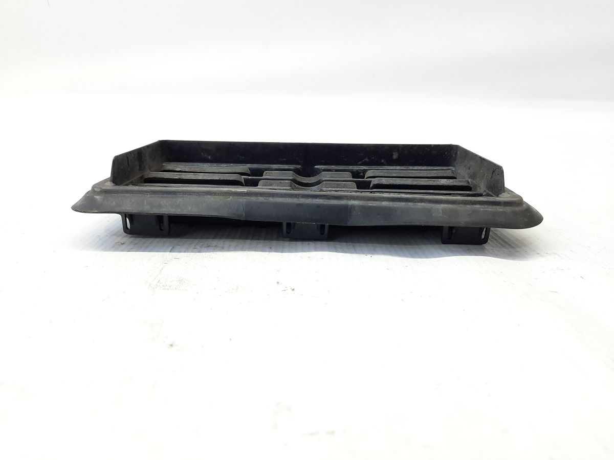 200 Вентиляційні грати кузова Chrysler 200 2015-2017 68170766AA Chrysler 200 9