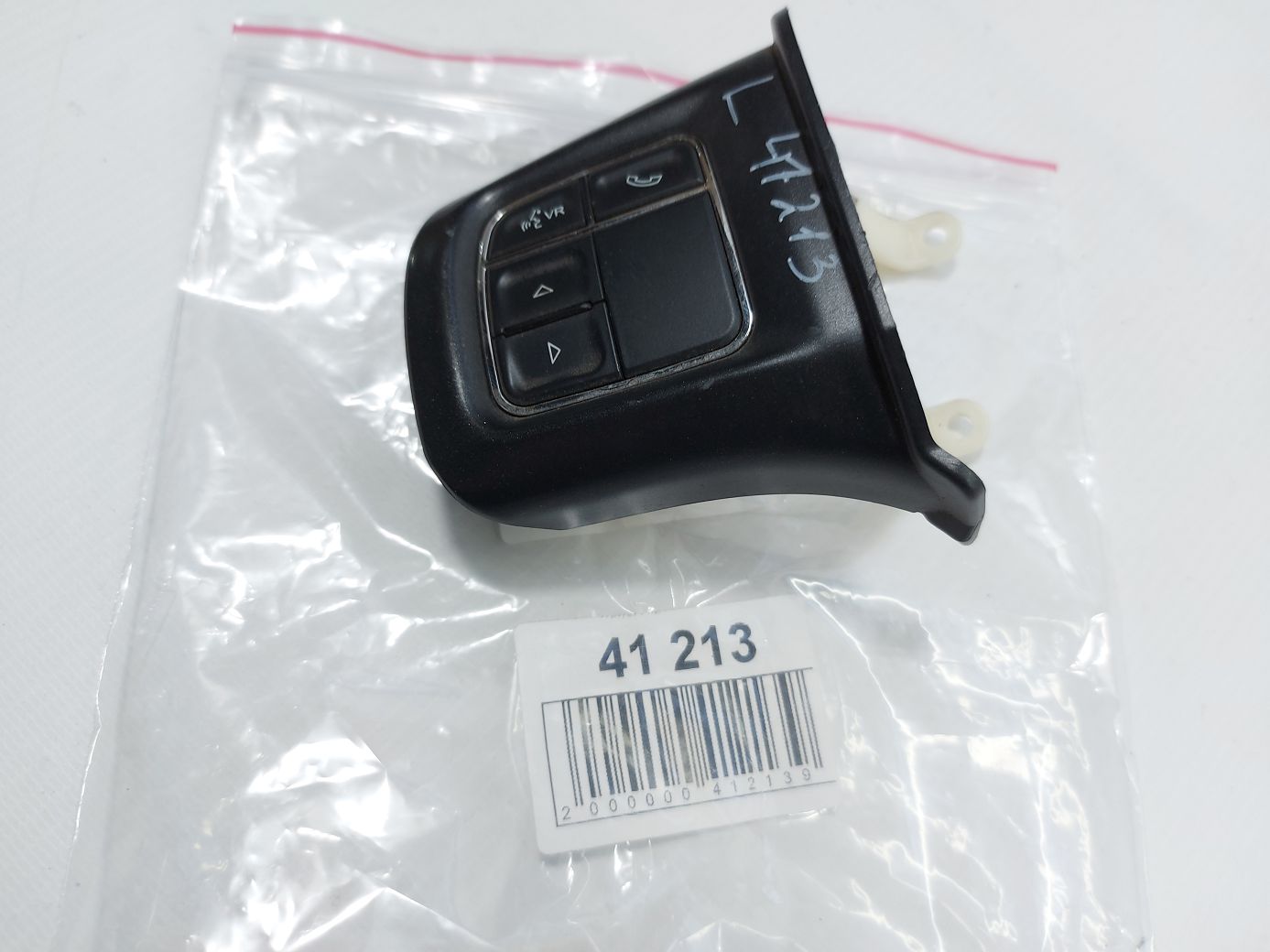 Dart Кнопки рулевого колеса левые Dodge Dart 2013-2016 68140291AB Dodge Dart 5