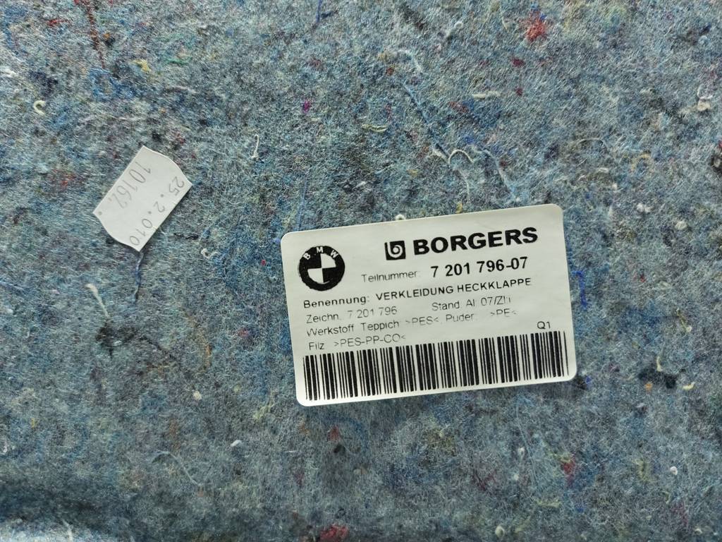 328i xdrive Обшивка крышки багажника BMW 328i xDrive 2007-2013 51497129193 BMW 328i xDrive 4