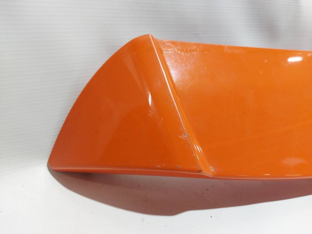 Prius c Спойлер кришки багажника Toyota Prius C 2012 7608552916E1 Toyota Prius C 7