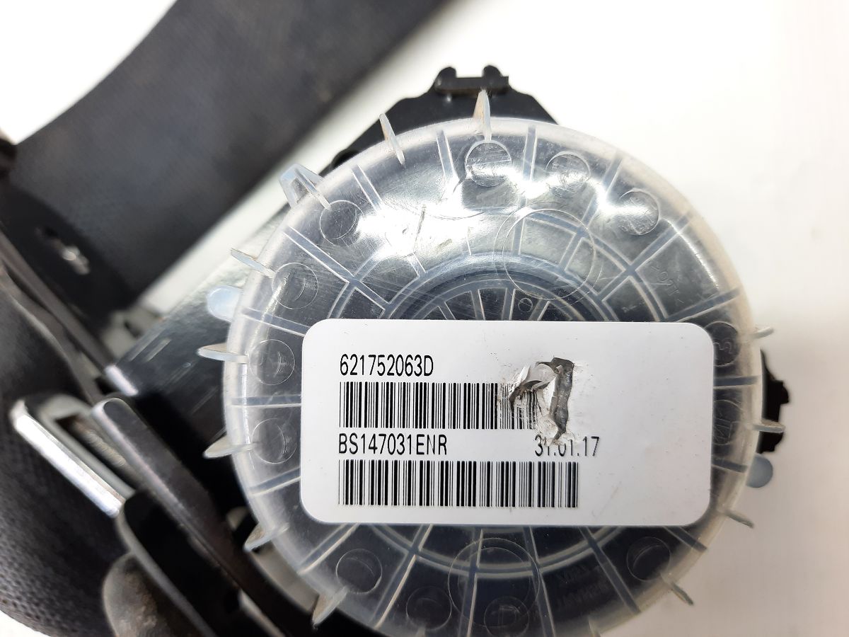 Sentra Ремінь безпеки задній лівий/правий Nissan Sentra 2013-2019 888443RM8A Nissan Sentra 5