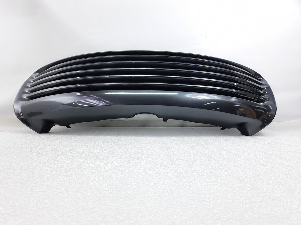 Товары с дефектами Решетка радиатора нижняя LE (слом крепление) Toyota Camry `2015-2017 5311206260 Toyota Camry 2