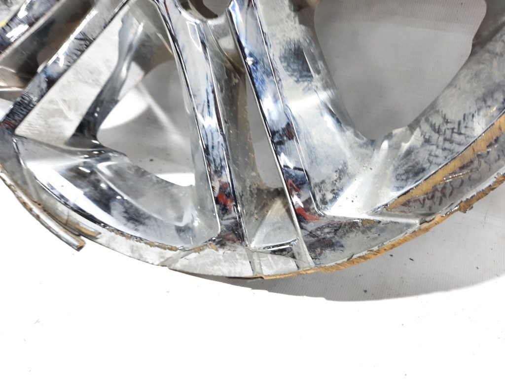 Cruze Ковпаки на колеса Chevrolet Cruze 2016-2018 13399300 Chevrolet Cruze 7