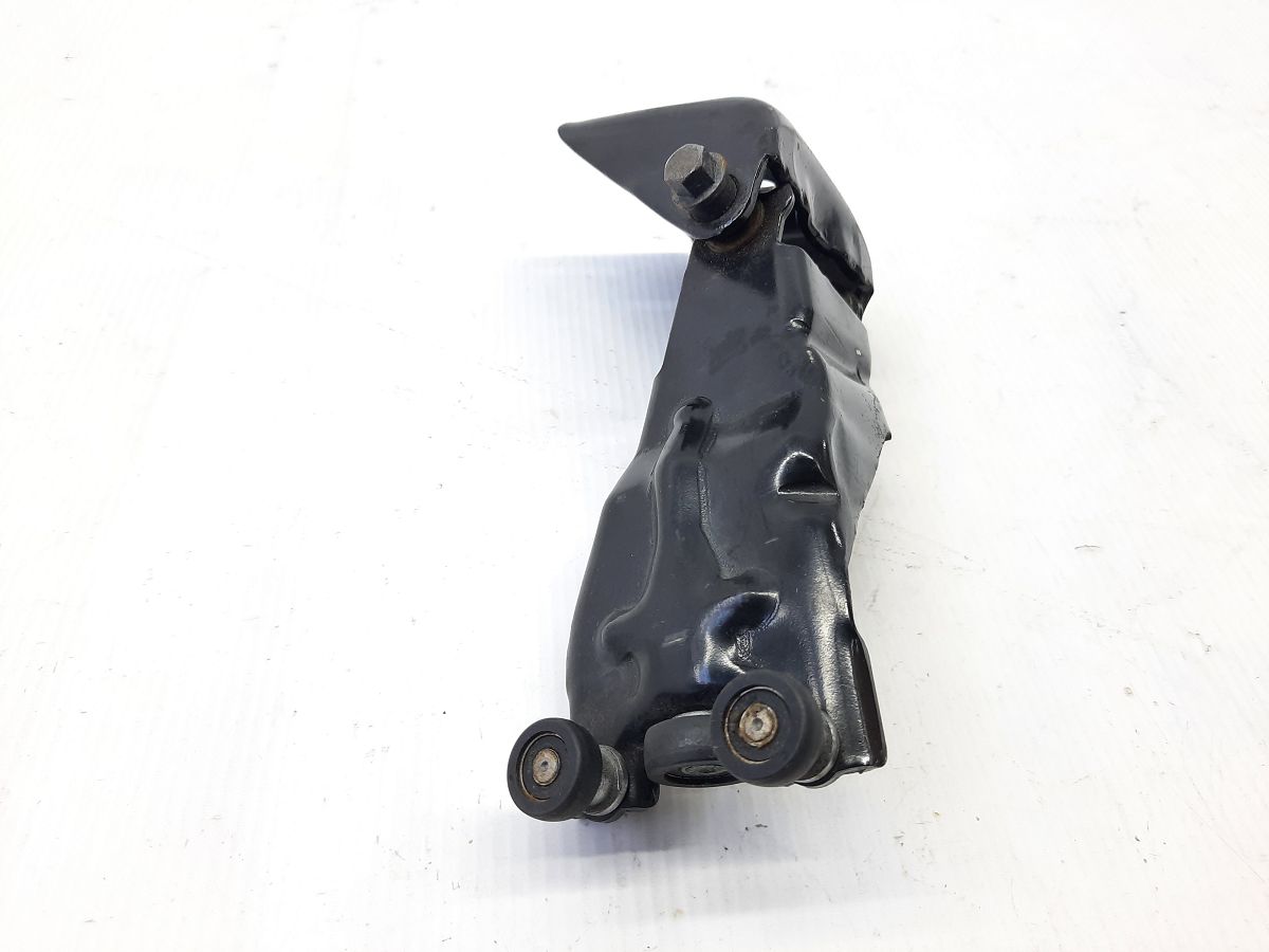 Grand caravan Петля дверей задньої лівої верхня Dodge Grand Caravan 2008-2020 5020673AG Dodge Grand Caravan 4