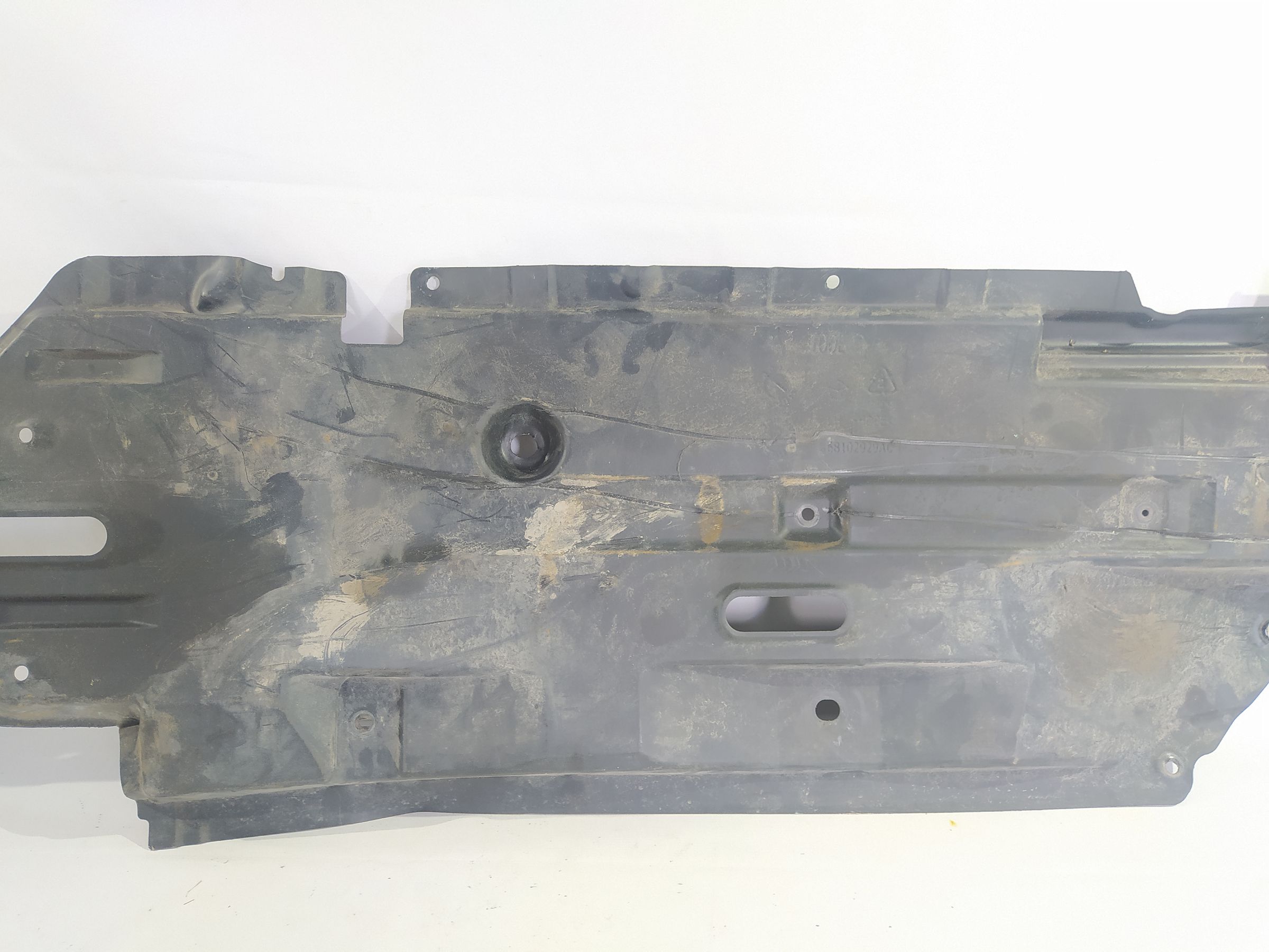 200 Захист днища лівий Chrysler 200 2015-2017 6812929AC Chrysler 200 3