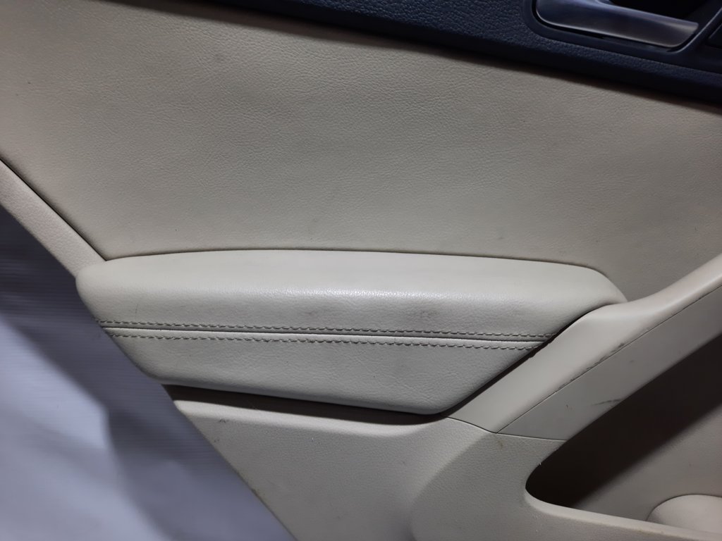 Tiguan Карта дверей задньої лівої Volkswagen Tiguan 2009-2018 5N0867211EXPA Volkswagen Tiguan 13