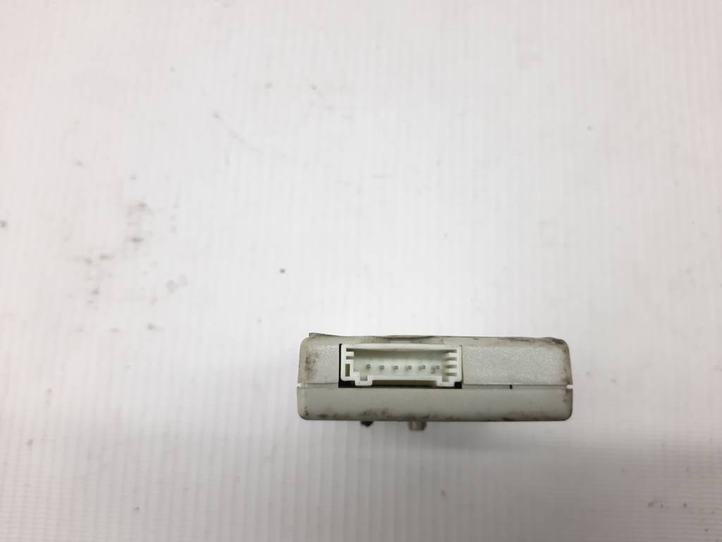 7 series Перешкодний фільтр антенний BMW 7 2012 65209140179 BMW 7 3